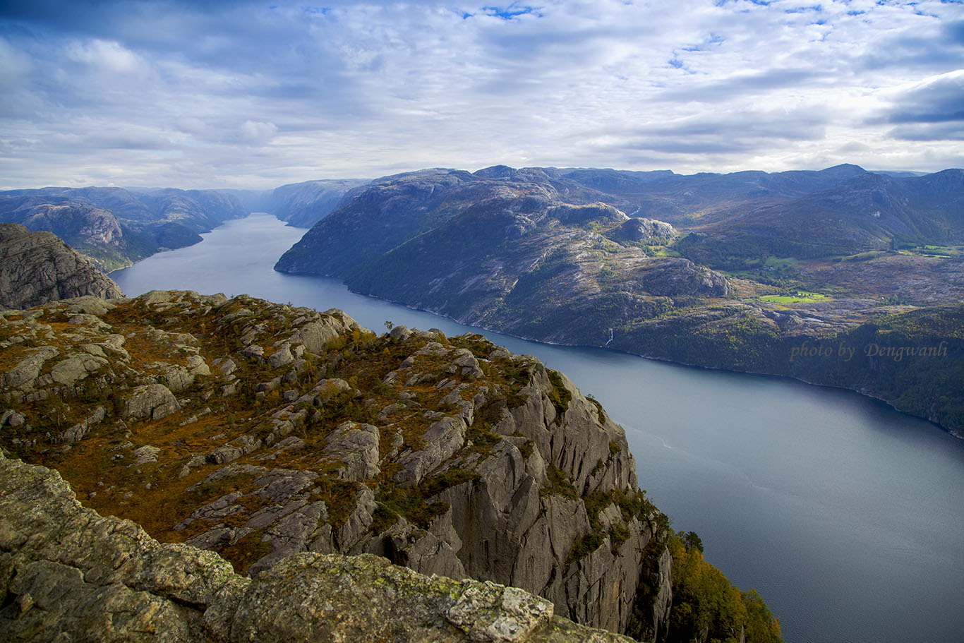 115901poixoa5qr99i59q3