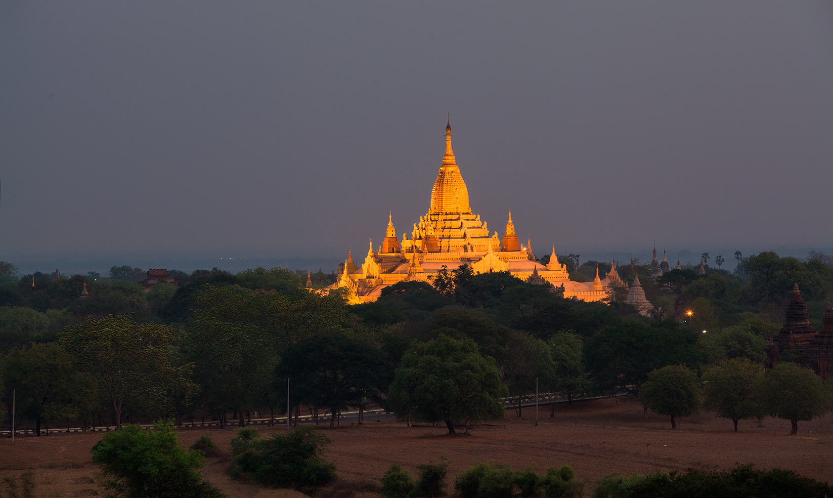 150417rxmqxyr4q9d839em