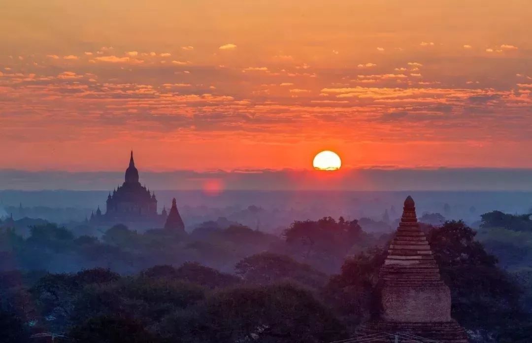 佛國緬甸，手指之處必有浮屠