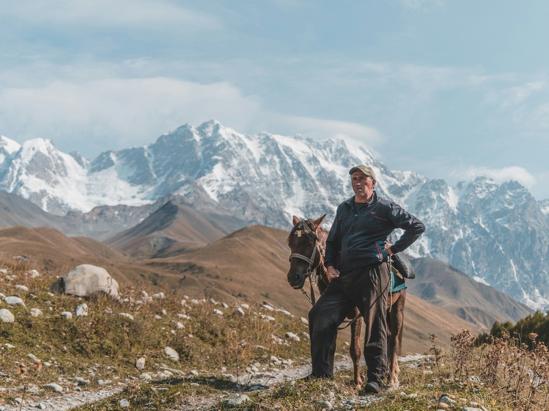 9aa4e442ed876f13a44b5663f6d9b495